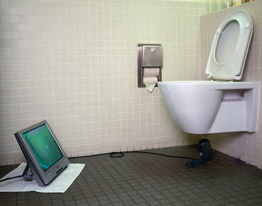 Pippilotti Rist. Closed_Circuit