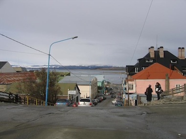 Calle-9-de-Julio-School-of-Panamerican-Unrest-Pablo-Helguera