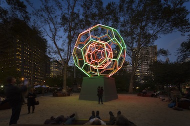 Leo_Villareal_Buckyball